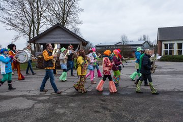 Bild 429 - Latuff 2016 Umzug